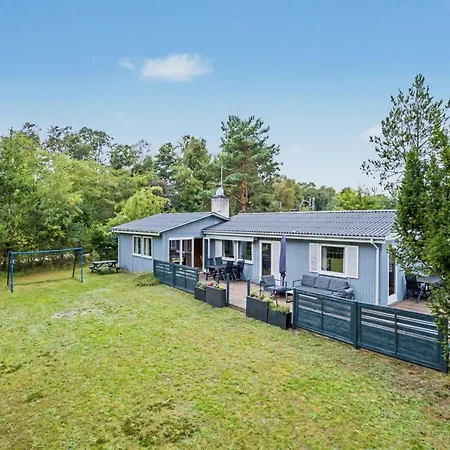 Karelia - 900m From The Sea By Interhome Сasa de vacaciones Bøtø By